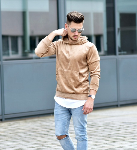 Tommeezjerry-Styleblog-Männerblog-Männer-Modeblog-Berlin-Berlinblog-Outfit-Streetlook-Vintage-Retro-Oversized-Adidas-Superstar-Skinny-Jeans-Velours-Nude